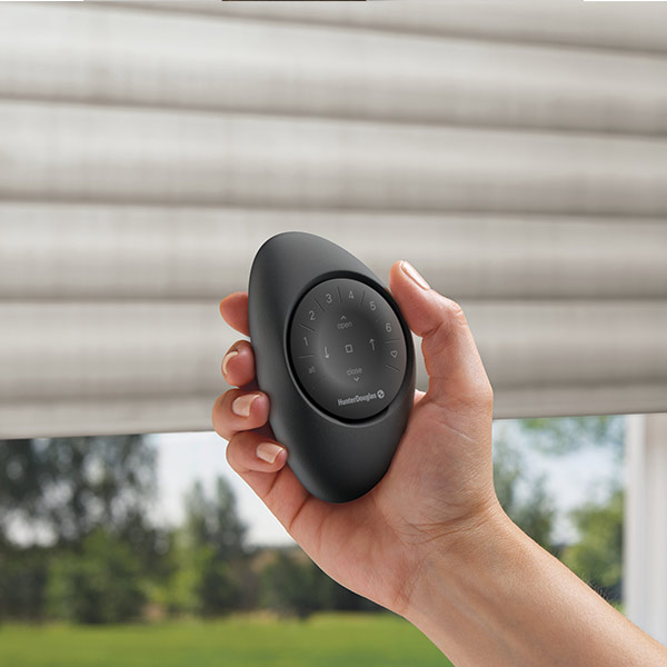 motorized-window-blinds-and-shade-solutions-hunter-douglas-night-and-day-window-decor