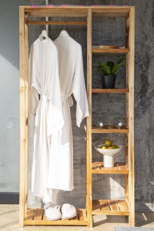 Linen Tower Rack