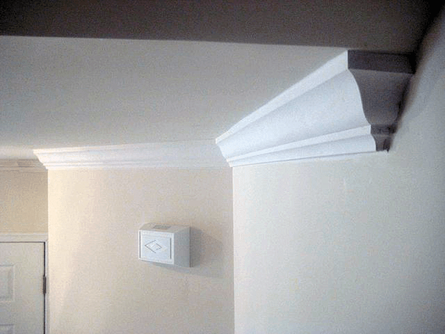 Crown molding trim